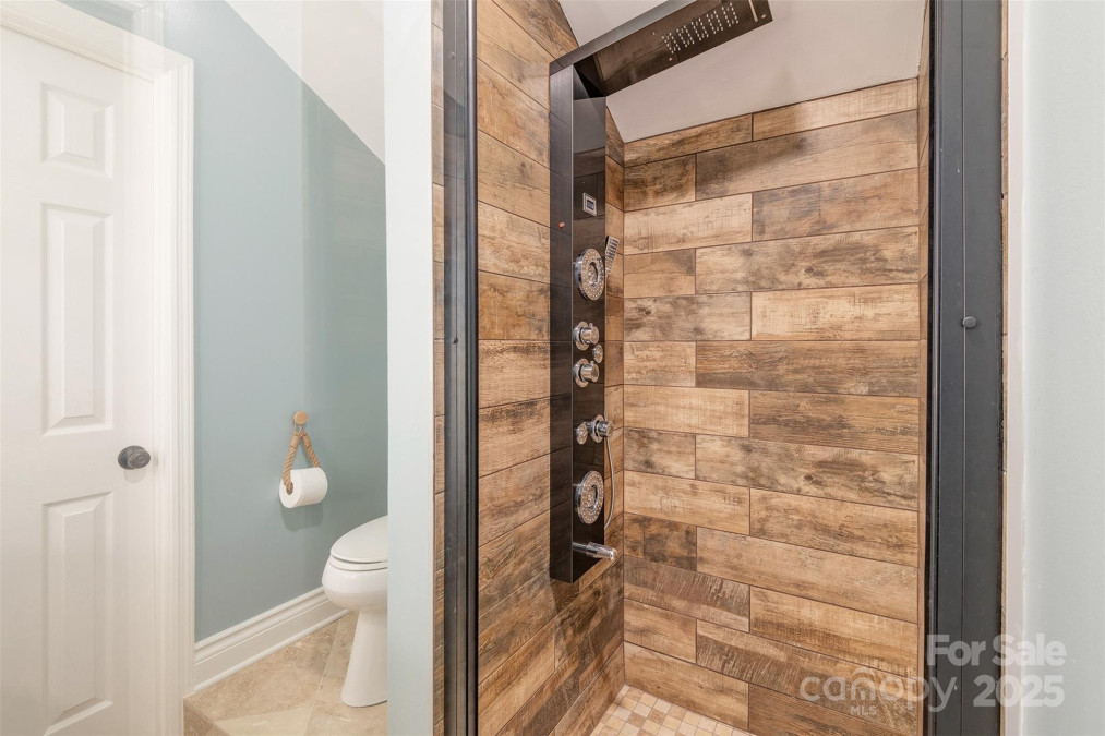 21A Cedarwood Ter Asheville, NC 28803