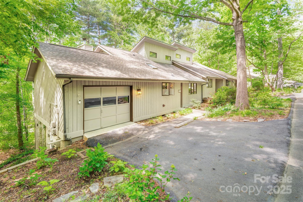 21A Cedarwood Ter Asheville, NC 28803