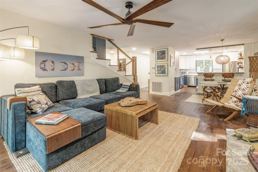 21A Cedarwood Ter Asheville, NC 28803