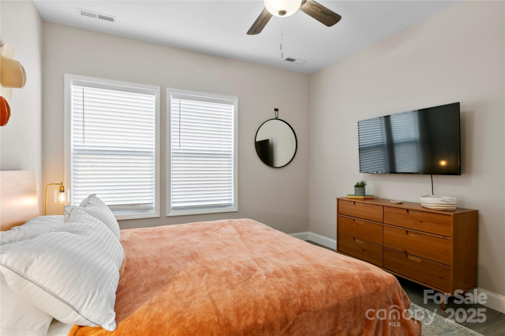106 Dalton St Black Mountain, NC 28711