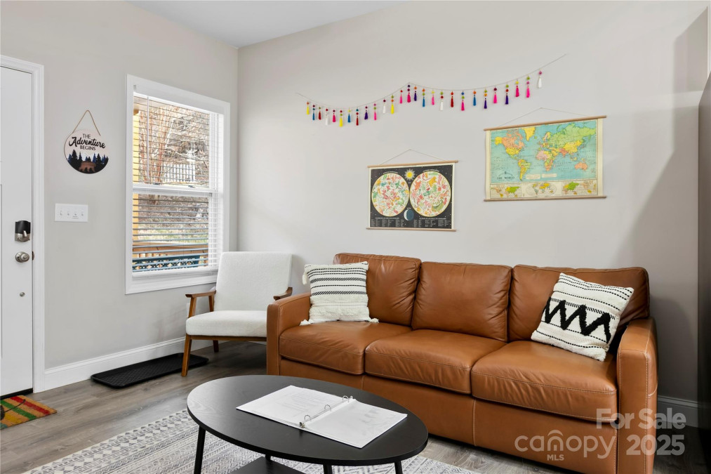 106 Dalton St Black Mountain, NC 28711