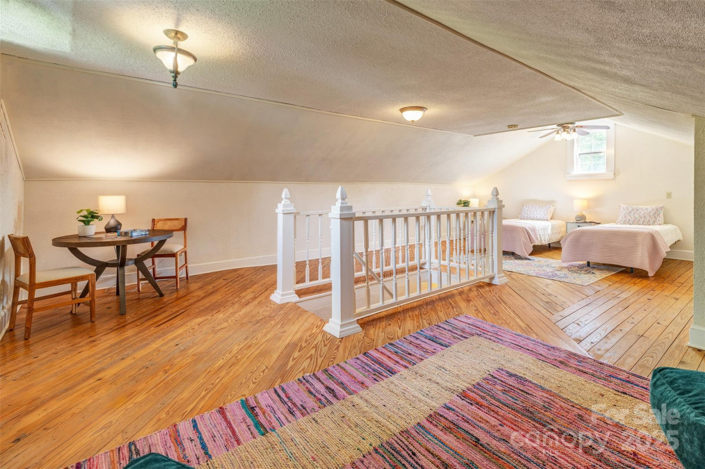 84 Louisiana Ave Asheville, NC 28806