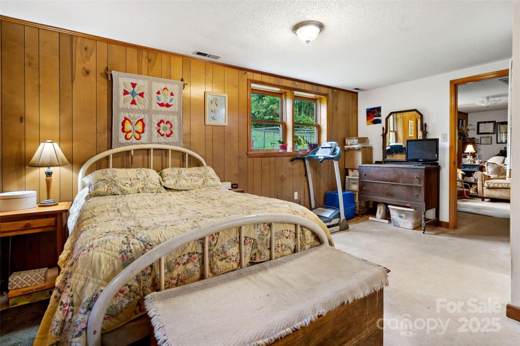 6331 Hudlow Rd Union Mills, NC 28167