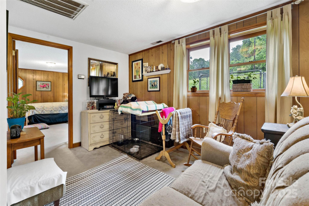 6331 Hudlow Rd Union Mills, NC 28167