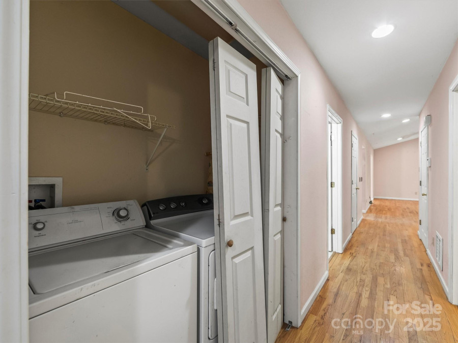 316 Big Raven Ln Saluda, NC 28773