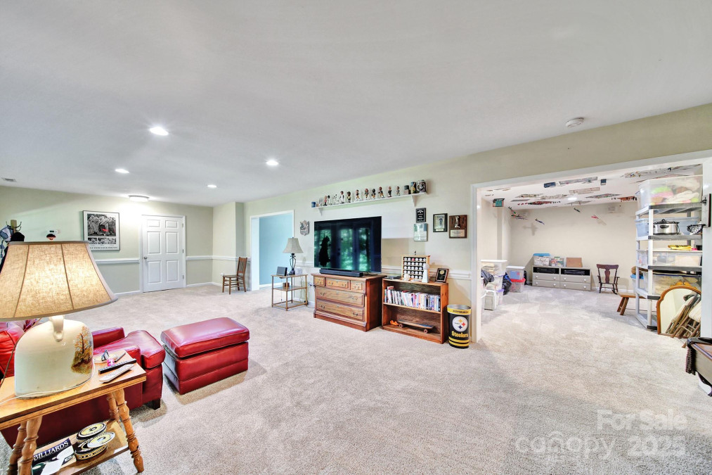 160 Fernbrook Dr Mooresville, NC 28117