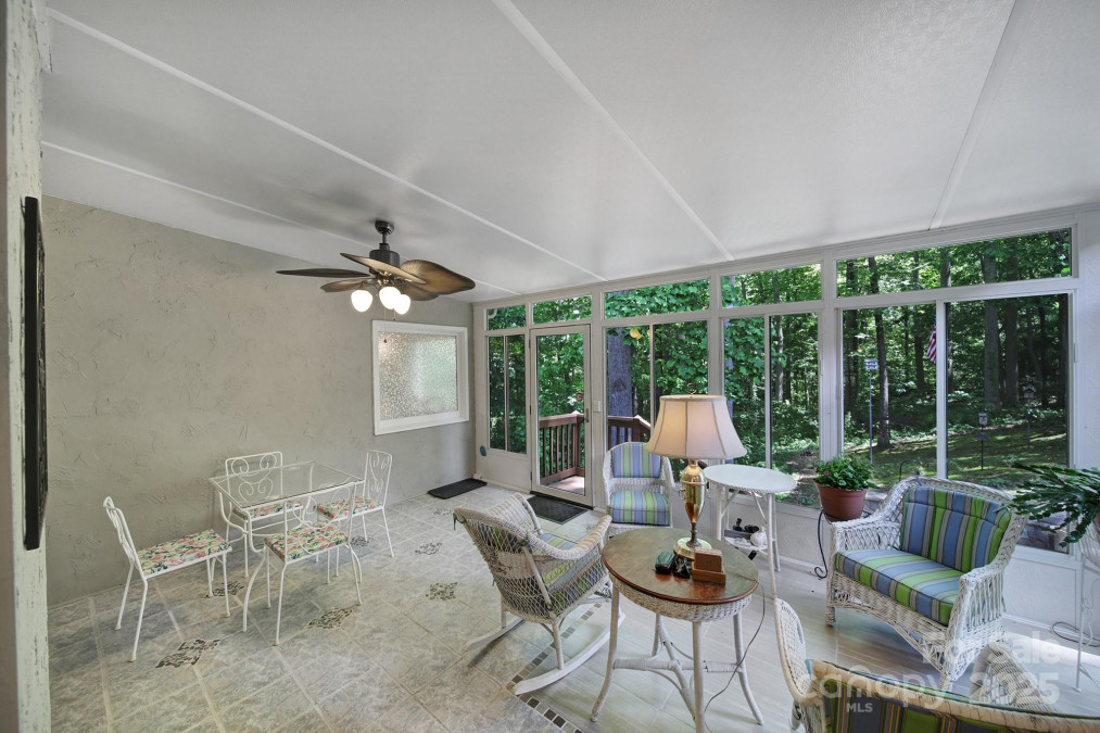160 Fernbrook Dr Mooresville, NC 28117