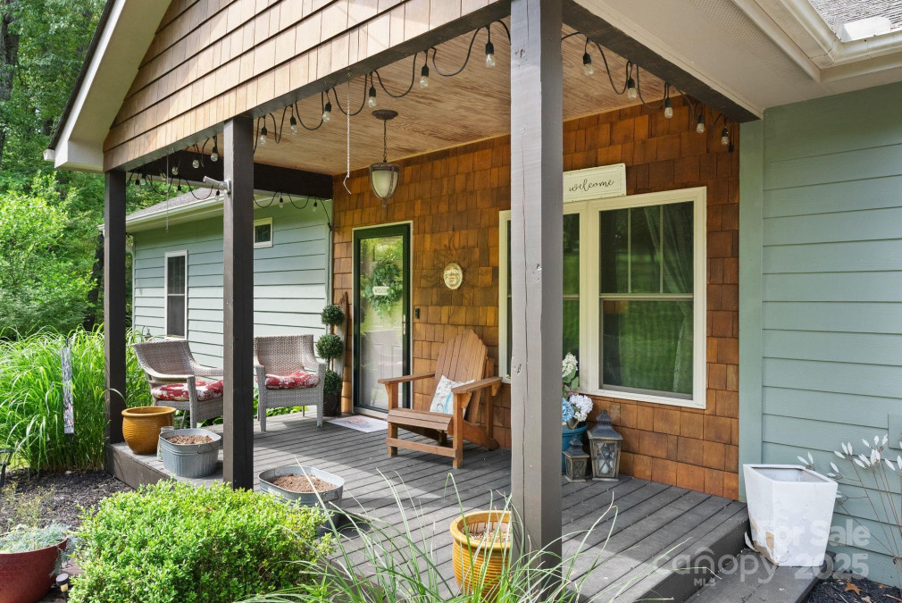 34 Grandview Ct Asheville, NC 28806