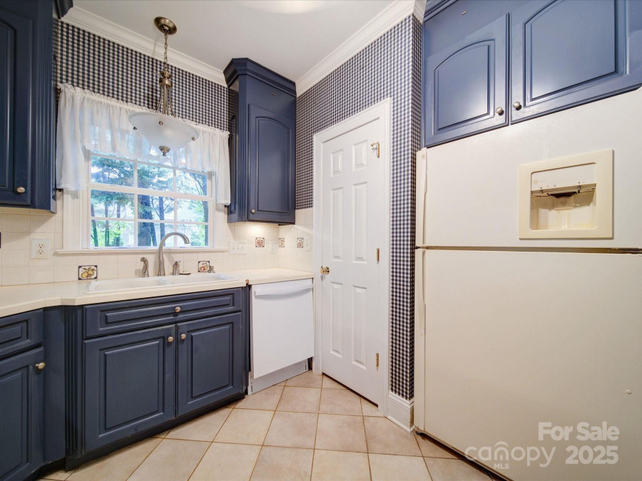 3015 Hamptonbrook Dr Gastonia, NC 28056