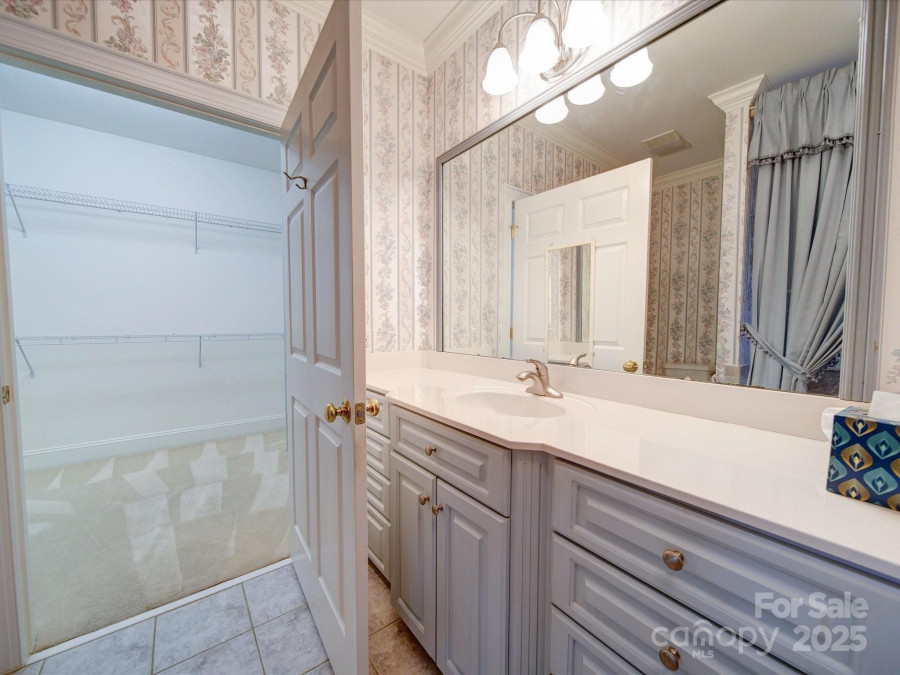 3015 Hamptonbrook Dr Gastonia, NC 28056