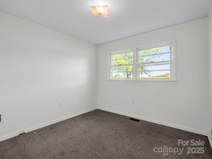 1314 Ellenboro Henrietta Rd Ellenboro, NC 28040