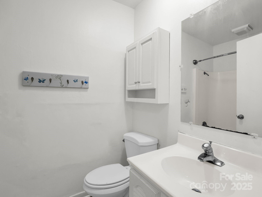 1314 Ellenboro Henrietta Rd Ellenboro, NC 28040