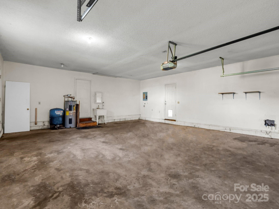 1314 Ellenboro Henrietta Rd Ellenboro, NC 28040