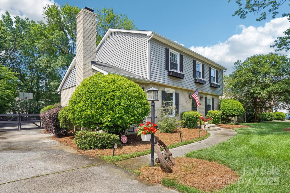 3918 Rea Rd Charlotte, NC 28226