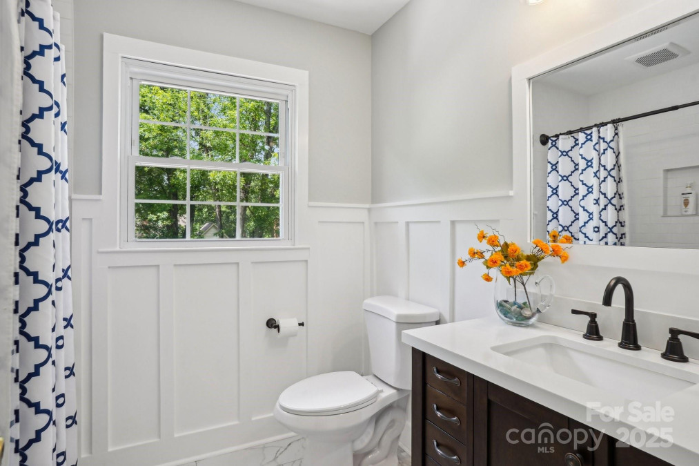 3918 Rea Rd Charlotte, NC 28226