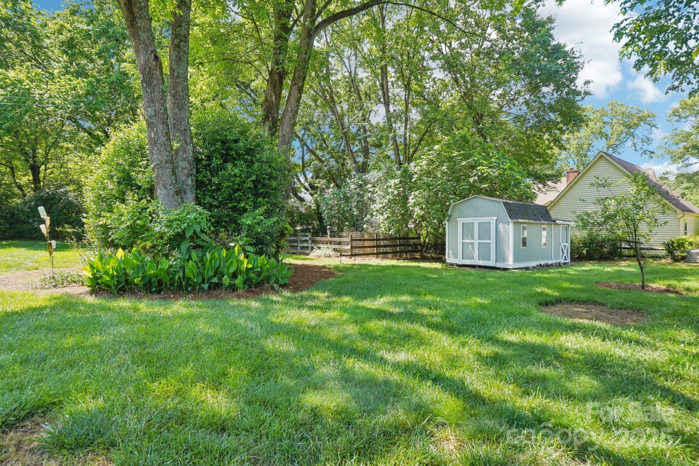 3918 Rea Rd Charlotte, NC 28226