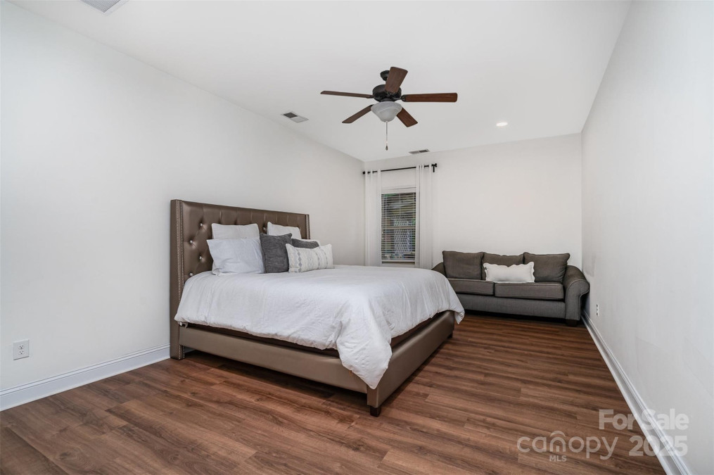 15637 Guthrie Dr Huntersville, NC 28078