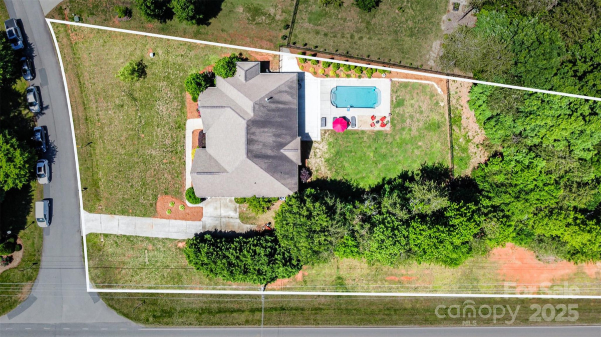 6603 Havencrest Dr Denver, NC 28037