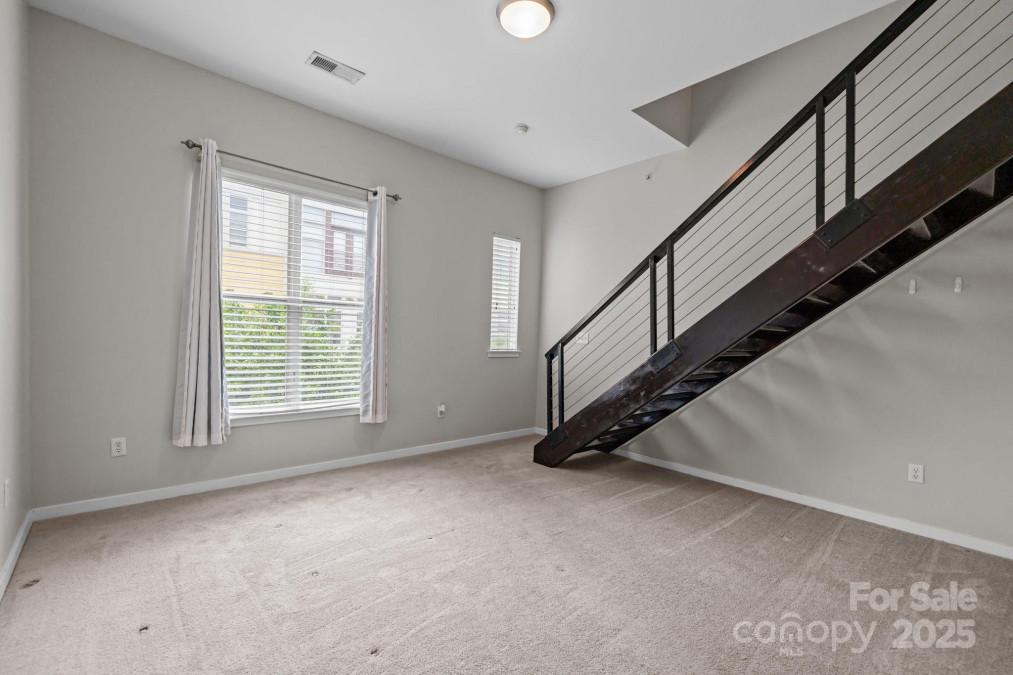 2125 Southend Dr Charlotte, NC 28203