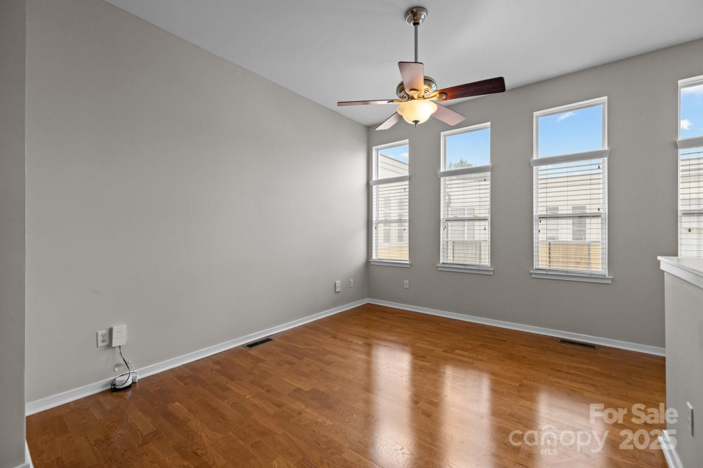 2125 Southend Dr Charlotte, NC 28203