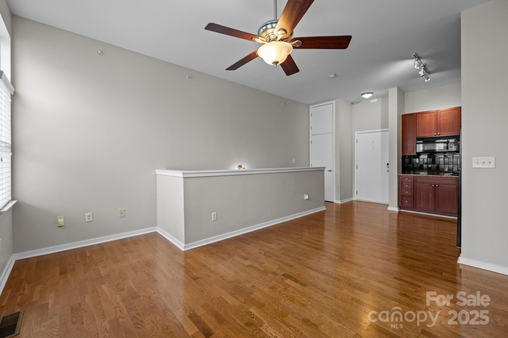 2125 Southend Dr Charlotte, NC 28203