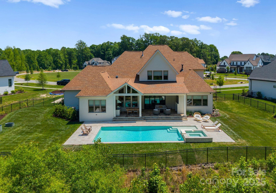 10201 Laurier Ln Huntersville, NC 28078