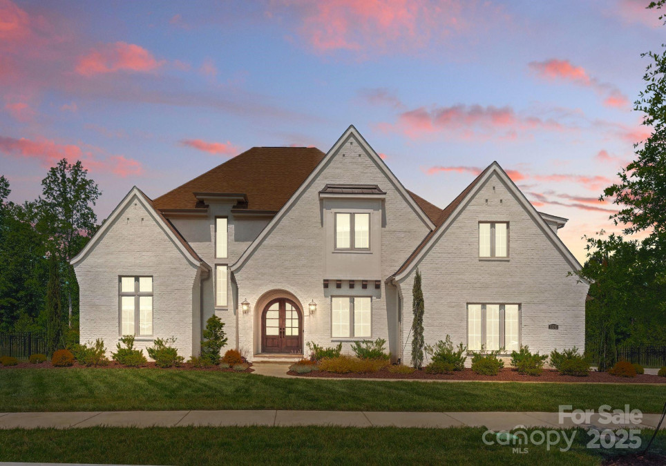 10201 Laurier Ln Huntersville, NC 28078