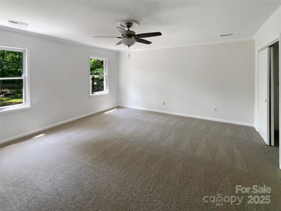 1507 Chadmore Ln Concord, NC 28027