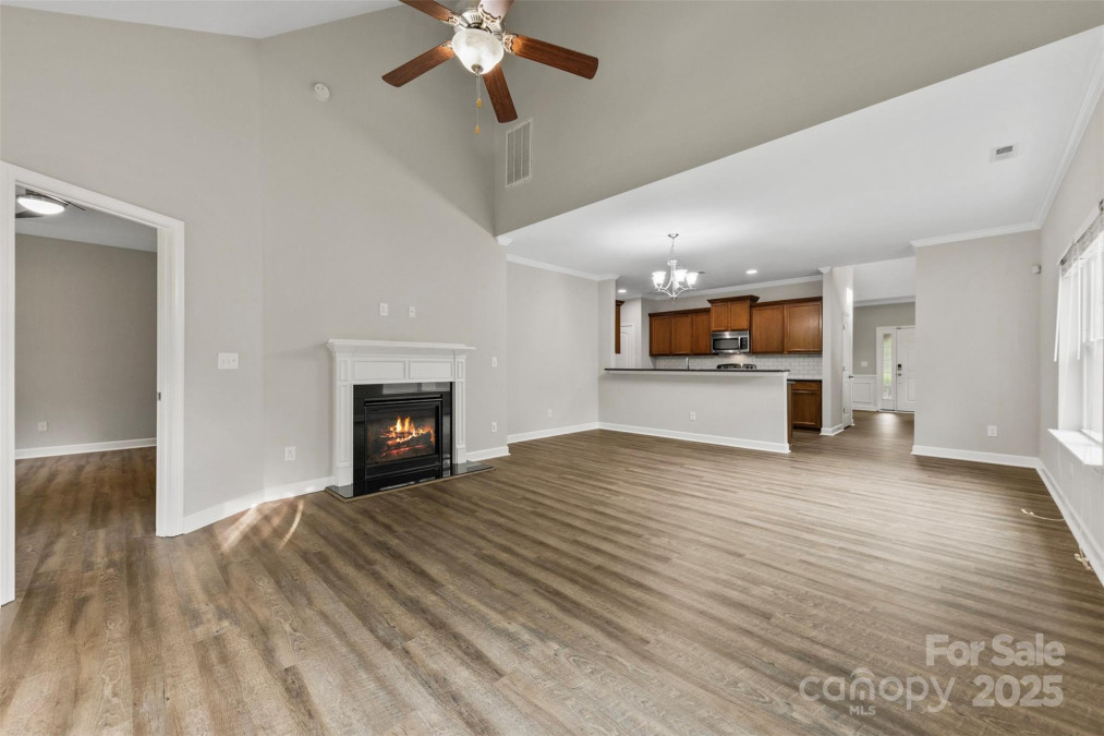 8505 Loxton Cir Charlotte, NC 28214