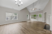 8505 Loxton Cir Charlotte, NC 28214