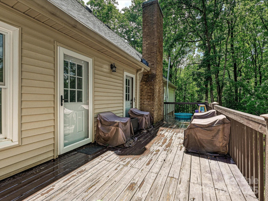 2437 Woodleigh Dr Gastonia, NC 28056