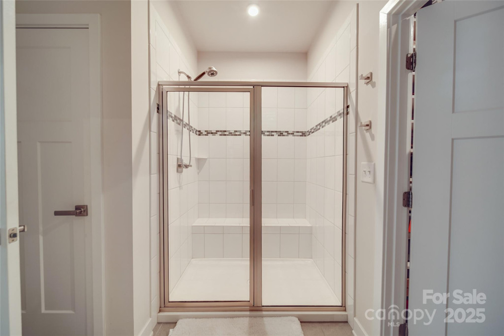5918 Barrowlands Ct Charlotte, NC 28210