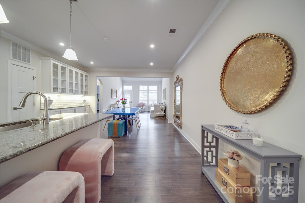 5918 Barrowlands Ct Charlotte, NC 28210