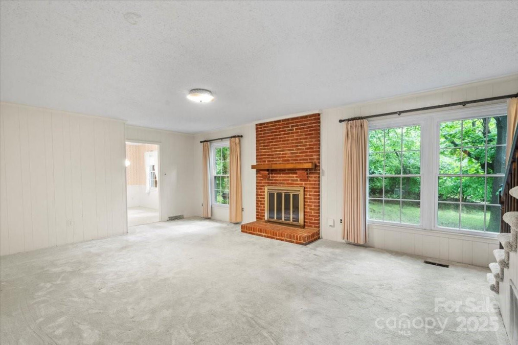 8017 Prince George Rd Charlotte, NC 28210