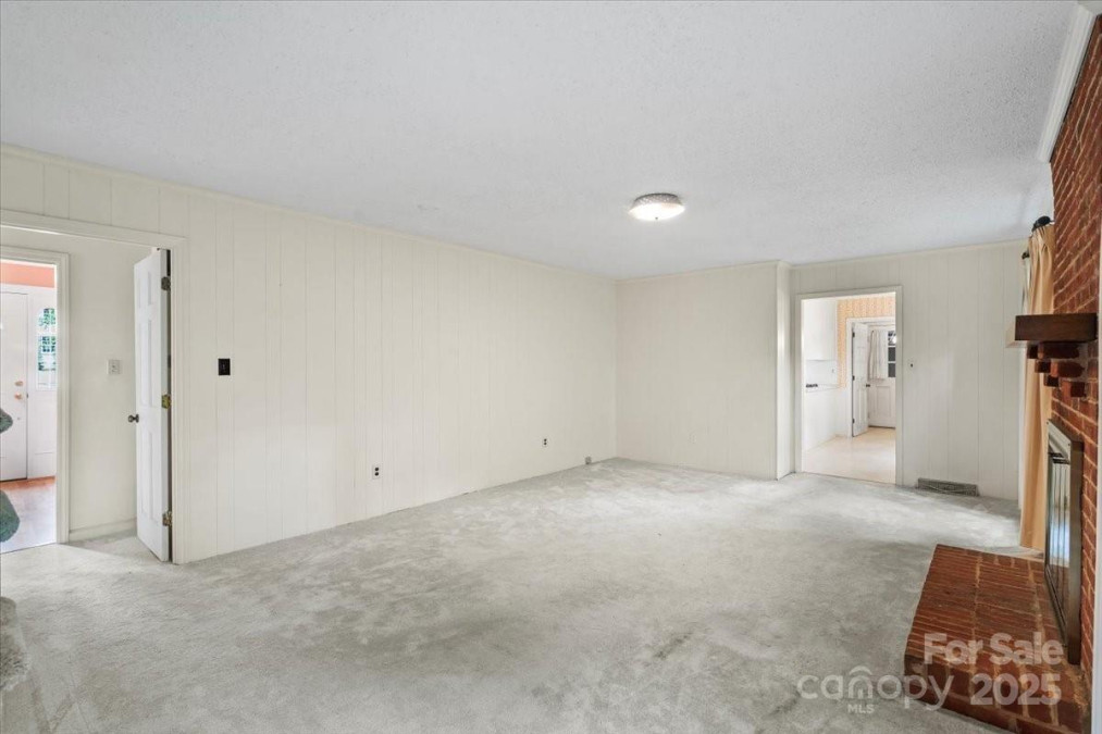 8017 Prince George Rd Charlotte, NC 28210