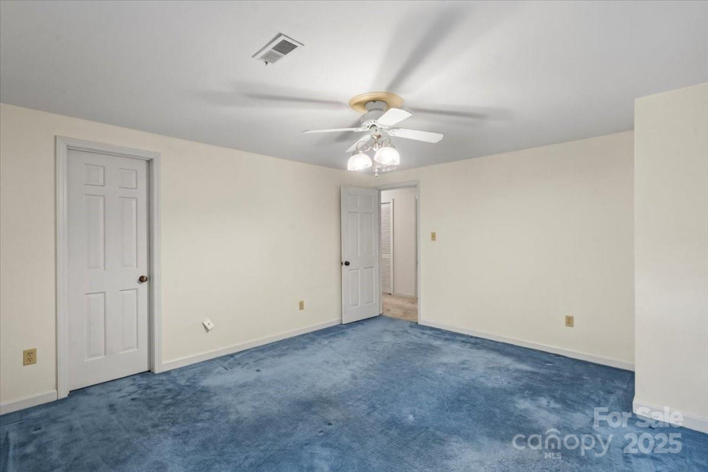 8017 Prince George Rd Charlotte, NC 28210