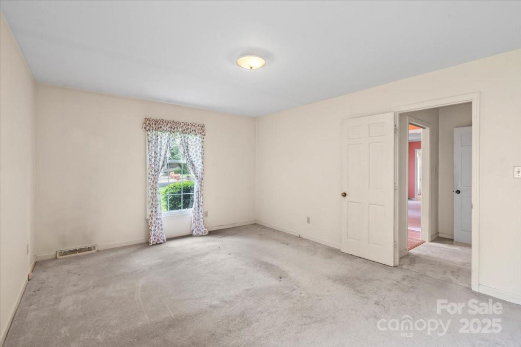 8017 Prince George Rd Charlotte, NC 28210