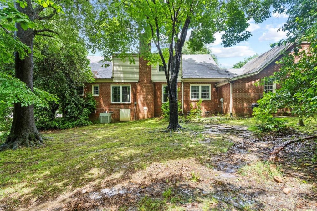 8017 Prince George Rd Charlotte, NC 28210