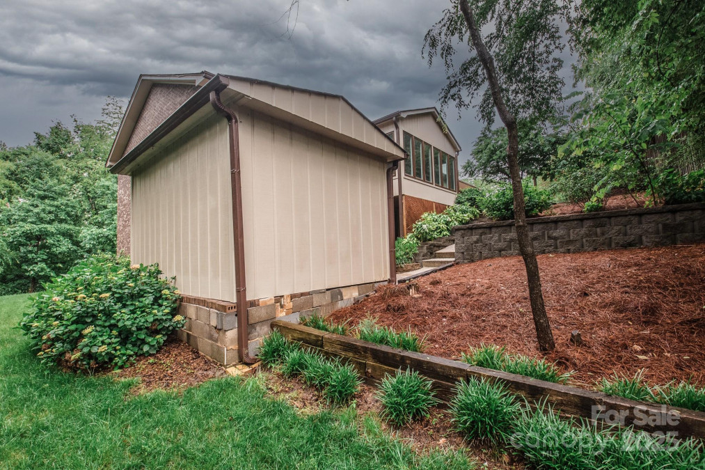3700 Gainesway Ct Concord, NC 28027