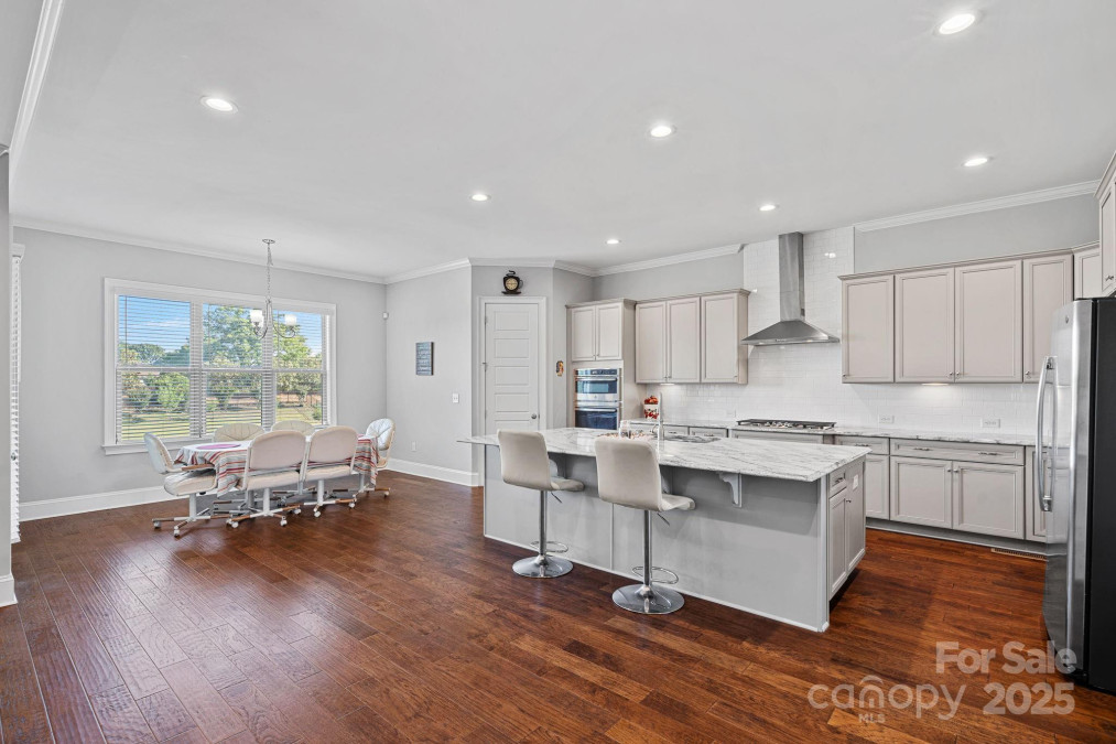 409 Wheatberry Hill Dr Matthews, NC 28104