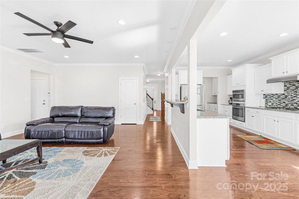 10693 Sky Chase Ave Concord, NC 28027