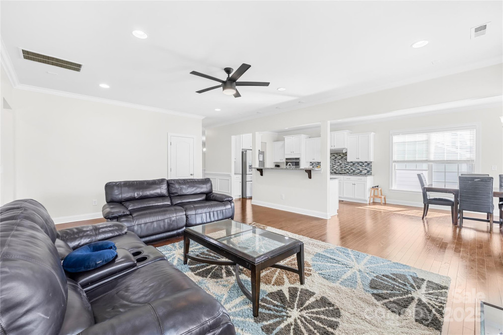 10693 Sky Chase Ave Concord, NC 28027