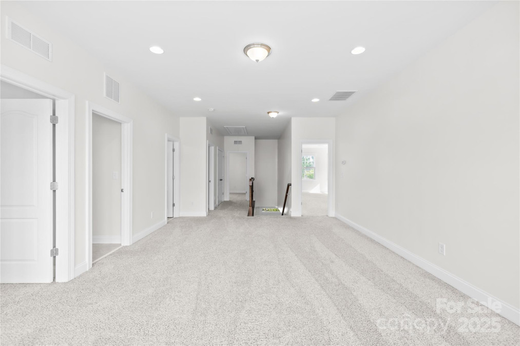 10693 Sky Chase Ave Concord, NC 28027