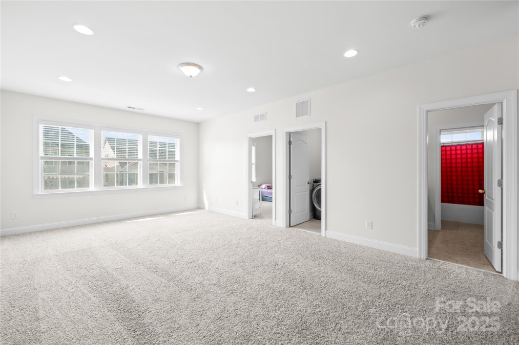 10693 Sky Chase Ave Concord, NC 28027