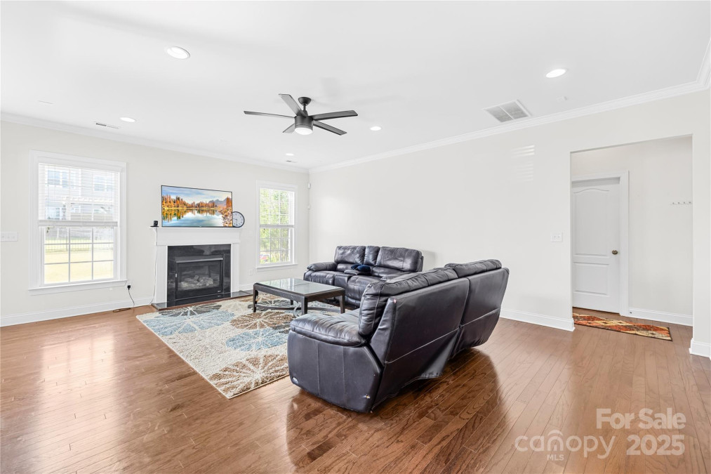 10693 Sky Chase Ave Concord, NC 28027