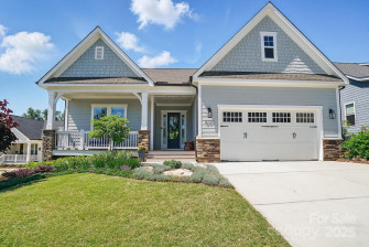 6136 Sandy Point Ln Belmont, NC 28012
