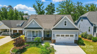 6136 Sandy Point Ln Belmont, NC 28012