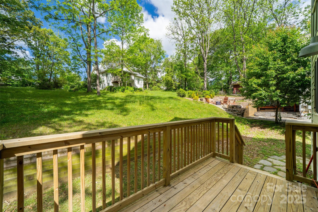 21 Bryant St Asheville, NC 28806