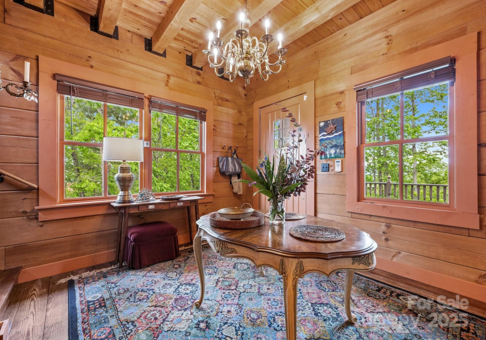 106 Mccauley Dr Asheville, NC 28803