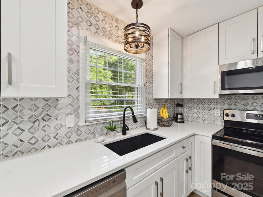 2315 Lawton Bluff Rd Charlotte, NC 28226